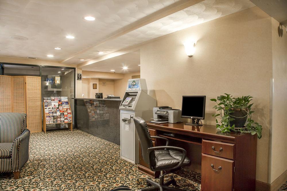 Comfort Inn At Newport Beach Middletown Exterior foto