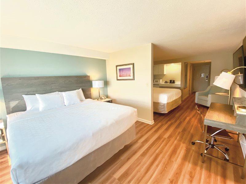 Comfort Inn At Newport Beach Middletown Exterior foto
