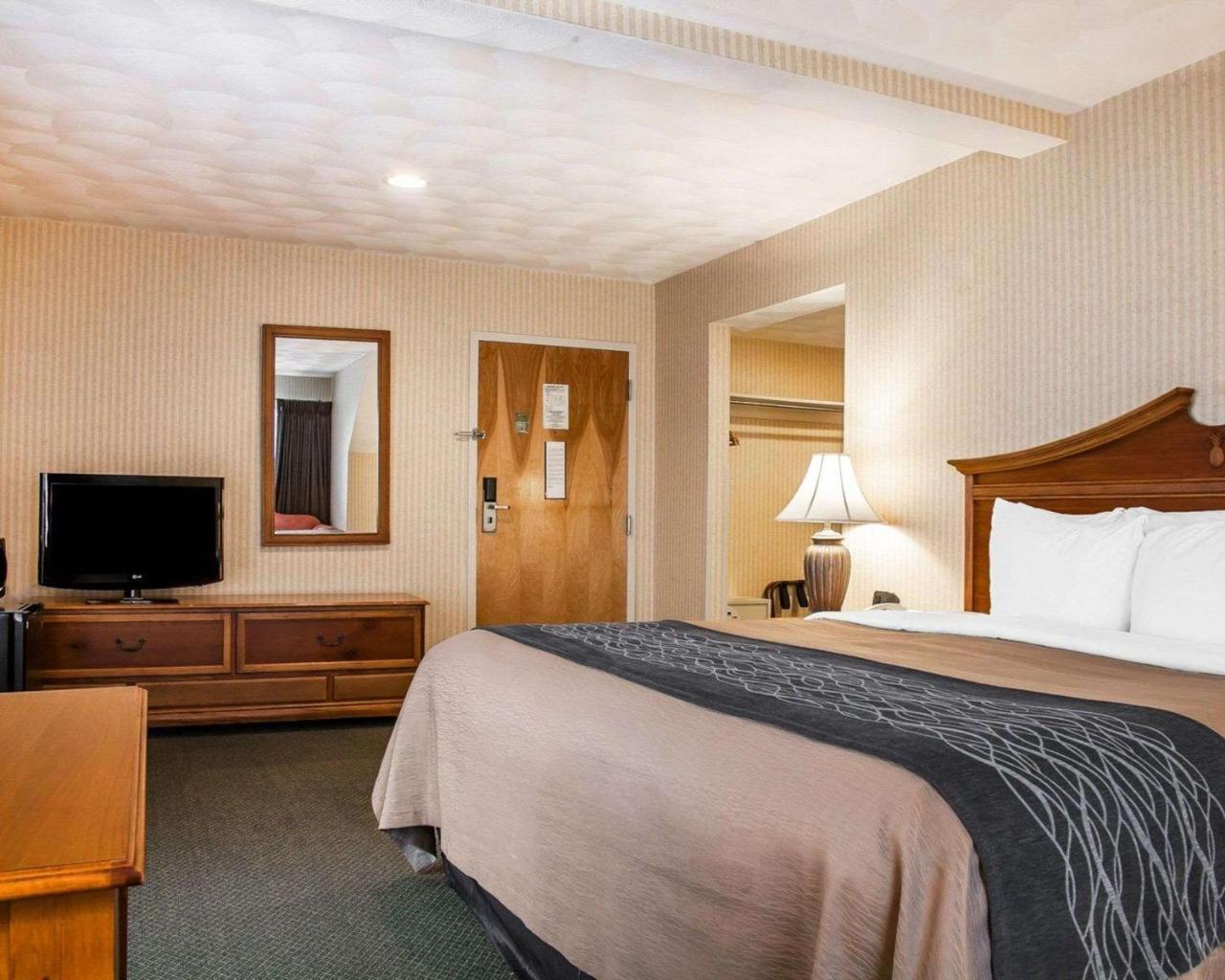 Comfort Inn At Newport Beach Middletown Exterior foto